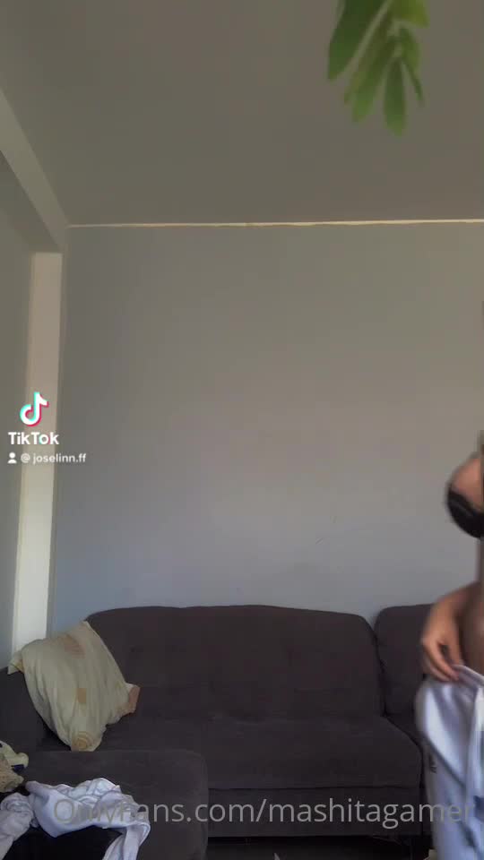 Joselin Gamer!!! Sexy in lineger new video OLF leakd