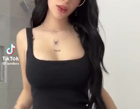 Iamferv!!! Sexy dance on bedroom so hot