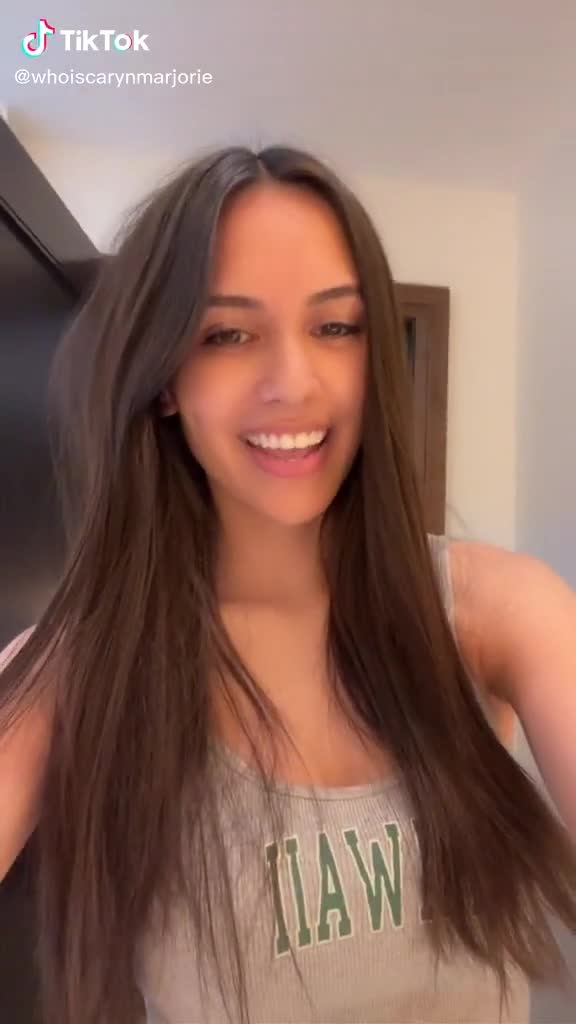 Caryn Marjorie – Sexy in new video!!