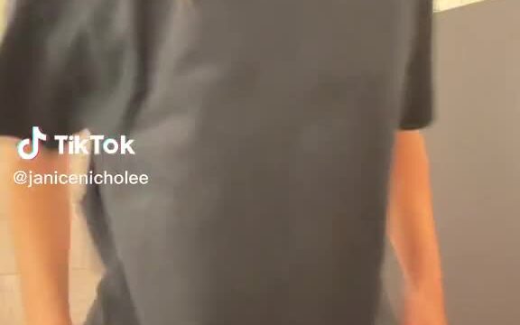Janiceni Cholee fake body…