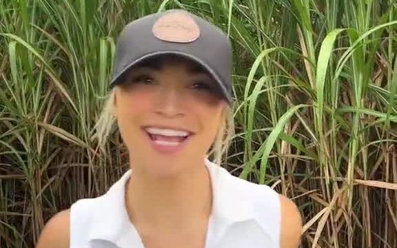 Natalie Decker!! Sexy in golf…