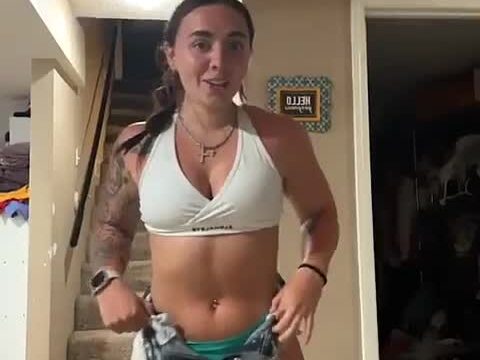Abby Berner – Sexy in bedroom
