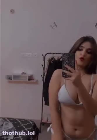 Sassy Poonam!! Nude show with erotic body