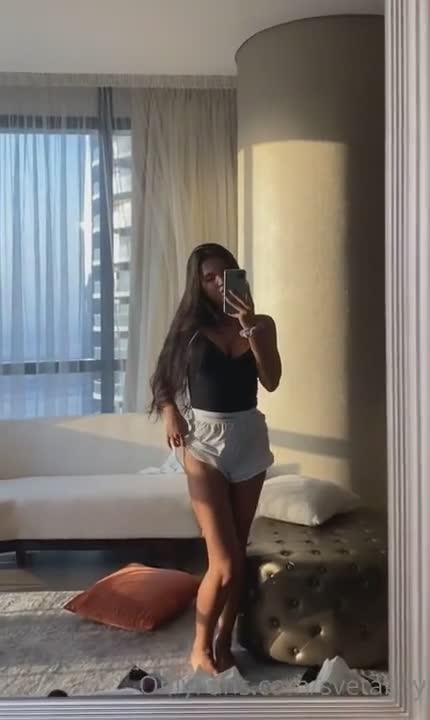 Sveta Bily – Sexy with erotic body