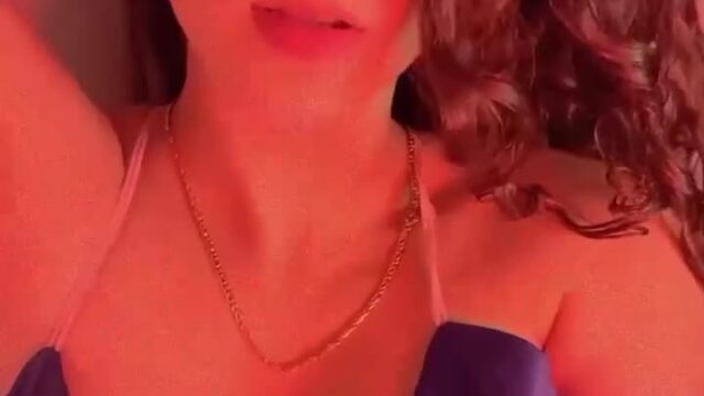 Keren Canelon hot big boobs tease!!!