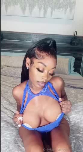 Asiandoll Hot Onlyfans trending video leaked!!! Nude big boobs on bed…