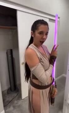 Misty Ray nude big boobs play dildo on bed!!! New video leaked