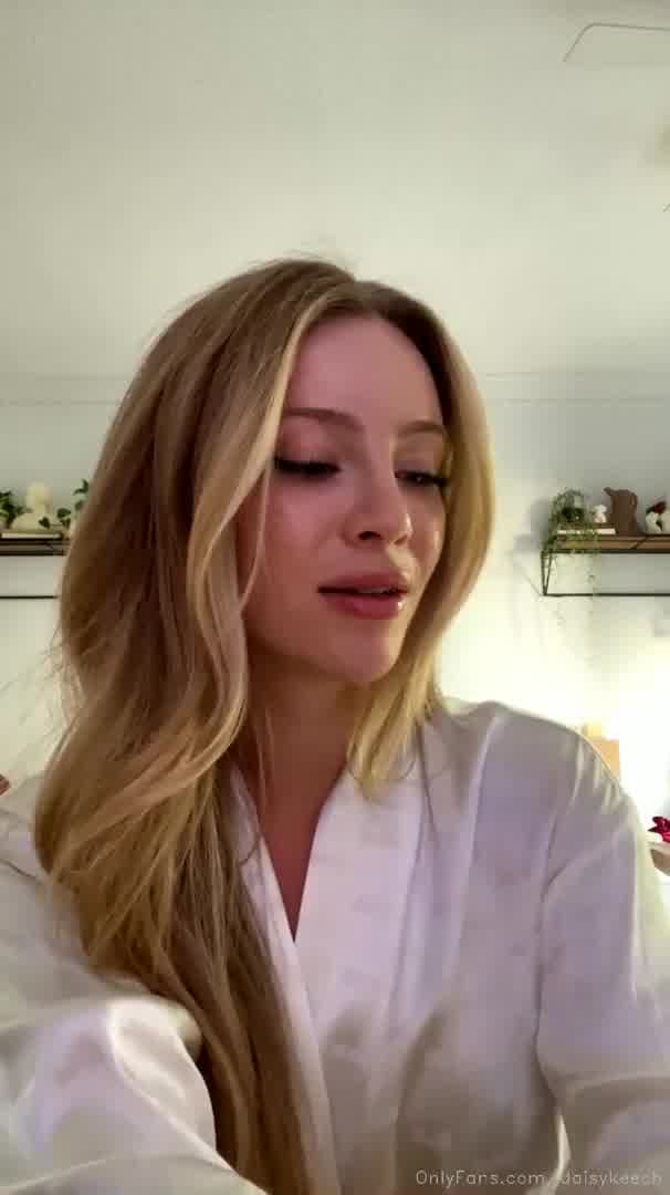 Daisy Keech Nude See Through Try-On Onlyfans Video