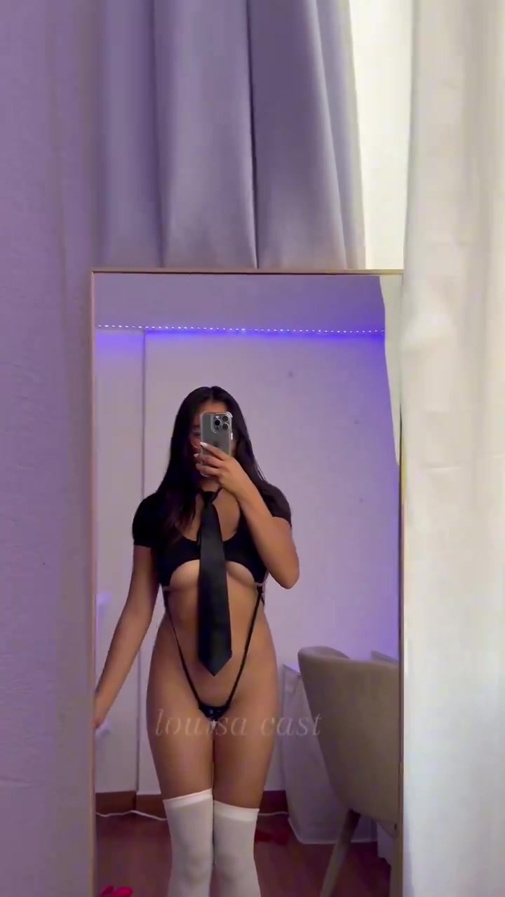 Louisa Castillo/Louisa Cast Onlyfans Leaked – Camshow Nude In Mirror
