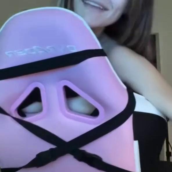 Megnutt02 Nude Gaming Chair Onlyfans Leaked Video