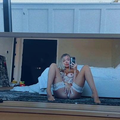 Corinna Kopf Masturbating OnlyFans Video Leaked