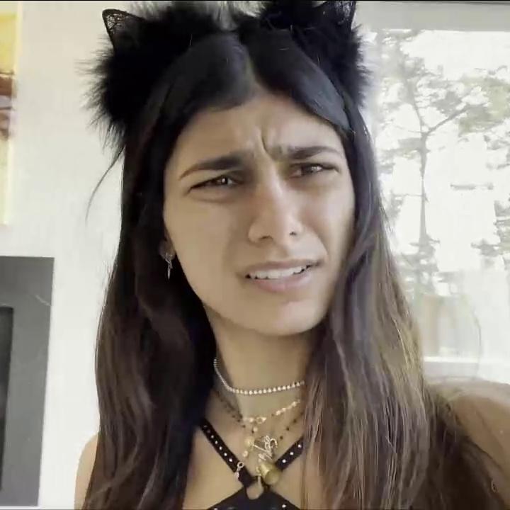 Mia Khalifa Sexy Bikini Outtakes Video Leaked