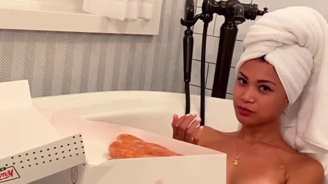 Chanel Uzi Nude Bathtub Leaked Video