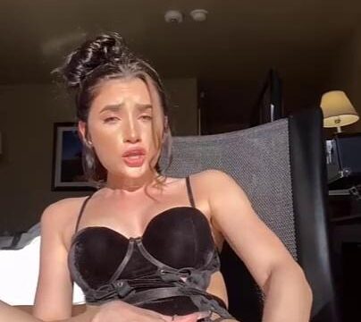 Mackenzie Jones Nude Masturbating Porn Video Leaked