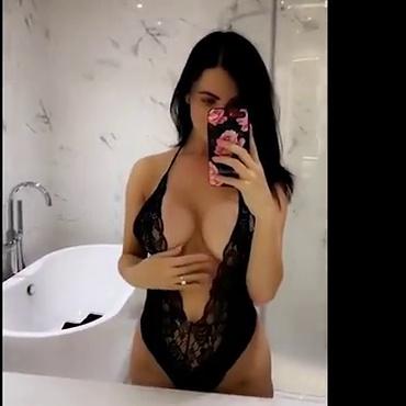 Emma Glover Snapchat Porn & Nude Photos Leaked!