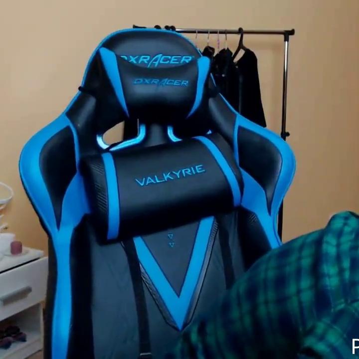 Twitch Streamer Mihalina Novakovskaya Fitting Tits Video