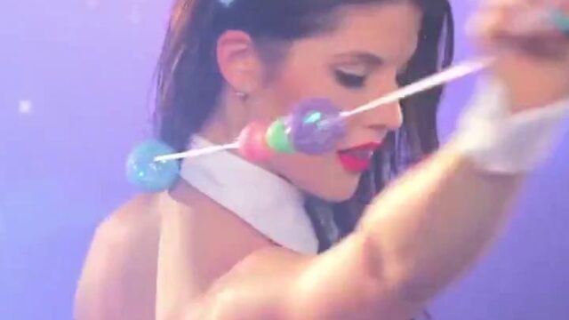 Amanda Cerny Nude Video And Naked Photos Leaked!