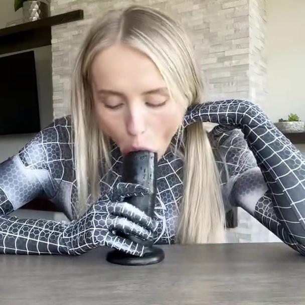 Vega Thompson Nude Spider Girl Dildo Play Onlyfans Leak
