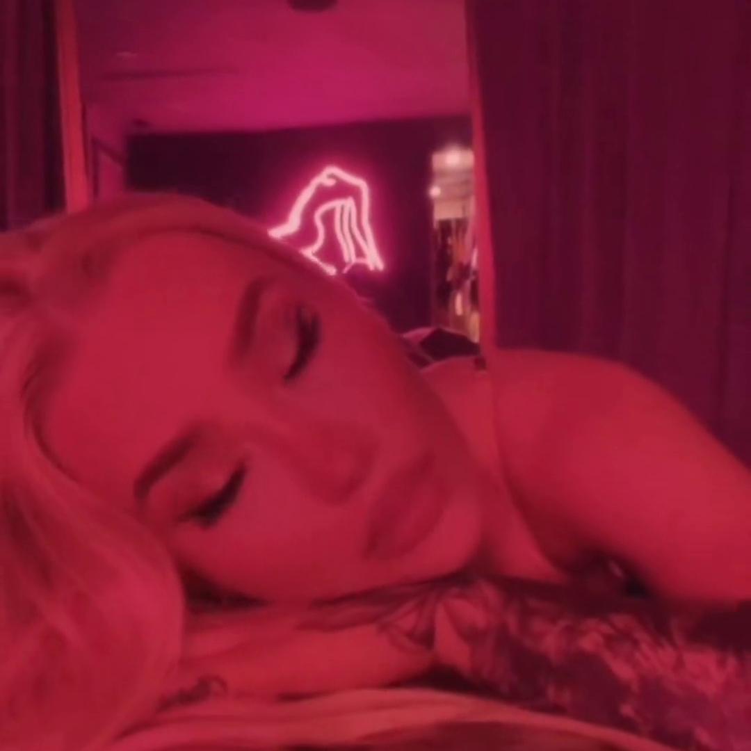 Iggy Azalea Lingerie Booty Selfie Onlyfans Video Leaked