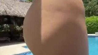 Sofia Rodriguez Poolside Pov Riding Sex Onlyfans Video Leaked