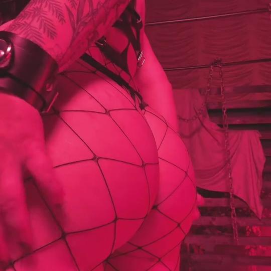 Meg Turney Dommy Mommy Krampus Onlyfans Set Leaked