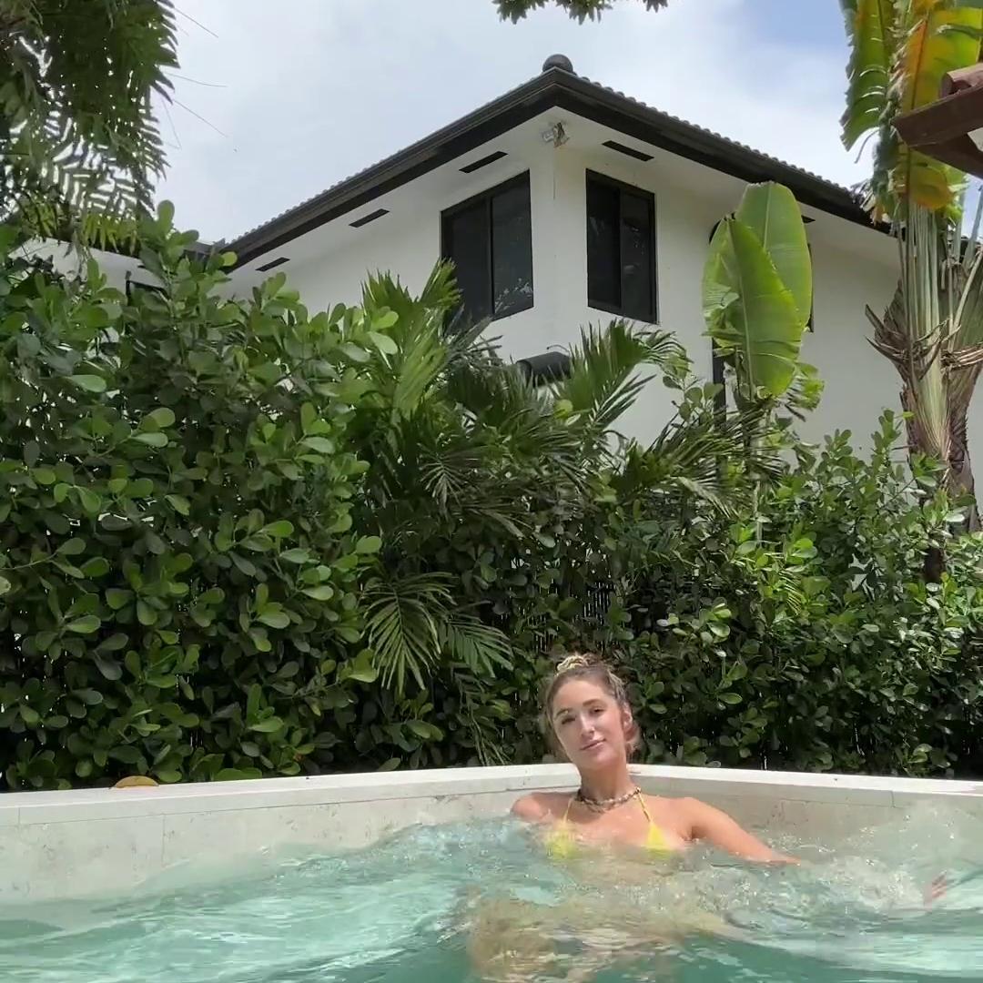 Natalie Roush Nipple Pool Micro Bikini Onlyfans Video Leaked