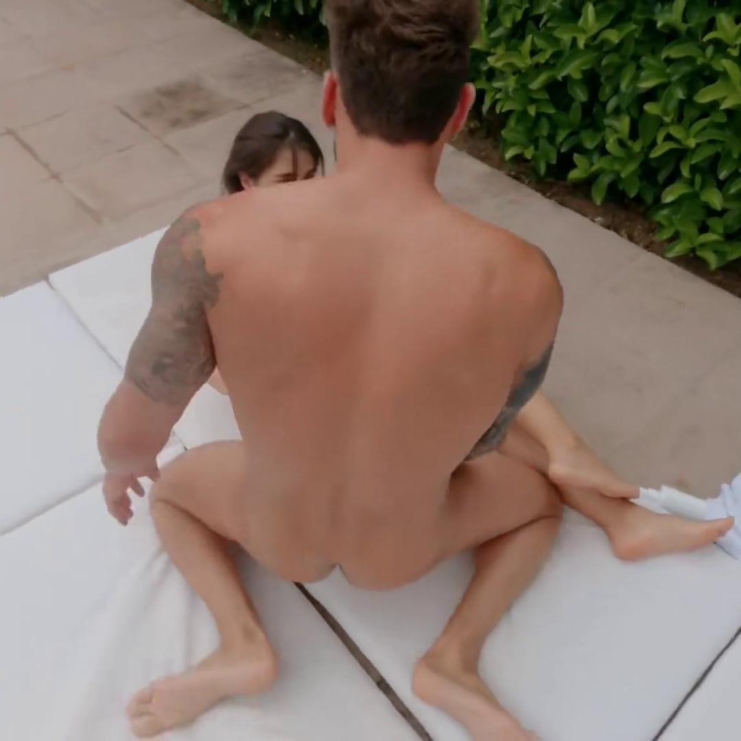 Tru Kait Outdoor Titty Cumshot Onlyfans Video Leaked